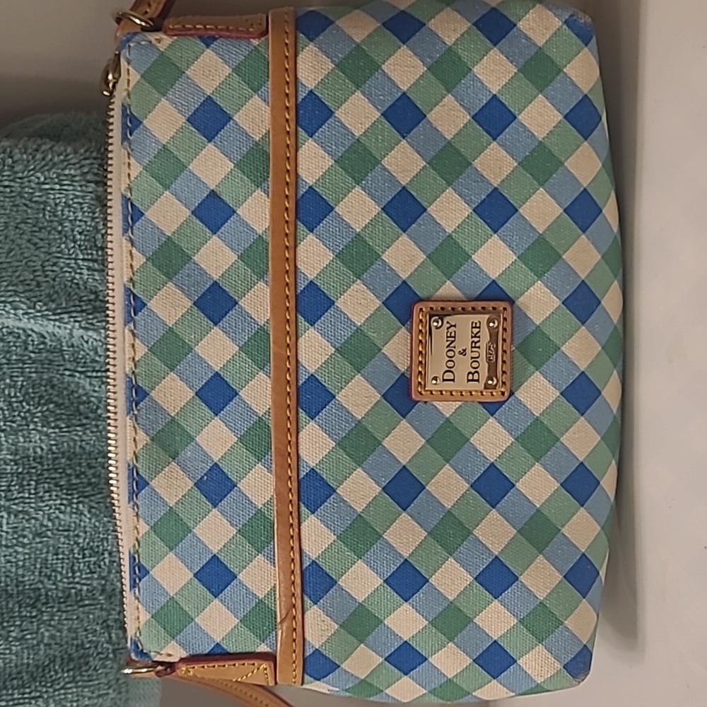 Dooney & Bourke Elsie Ginger Crossbody Bag - Picture 3 of 17
